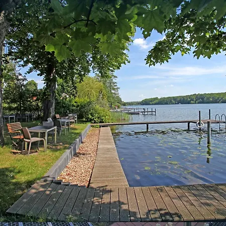 Faehrhaus Gmbh Hotel *